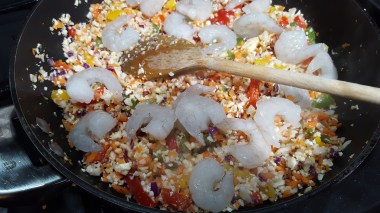 Add the prawns